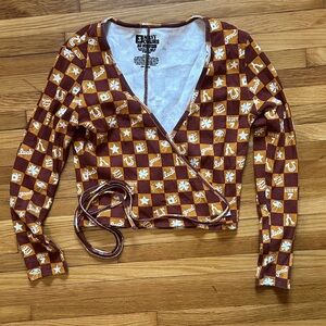 BBP lucky print wrap top sz 3